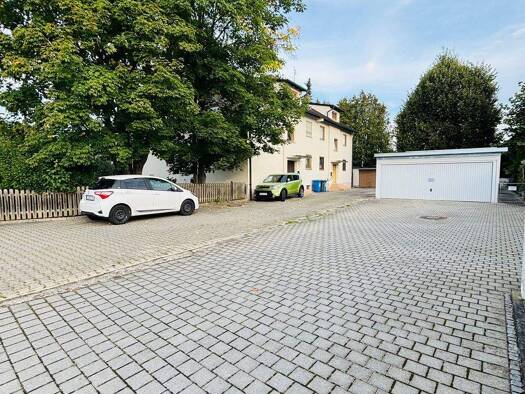 Wohnung zum Kauf 299.000 € 2 Zimmer 65 m² 2. Geschoss West Landshut 84034