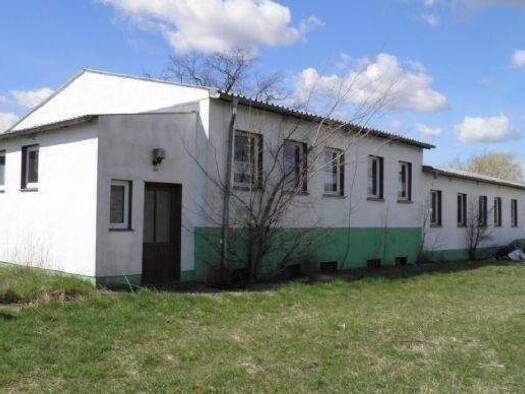 Land-/Forstwirtschaft zum Kauf als Kapitalanlage geeignet 180.000 € 1.650 m² Grundstück Ernst-Thälmann-Strasse 35 A  , OT Niederjesar Niederjesar Fichtenhöhe 15306