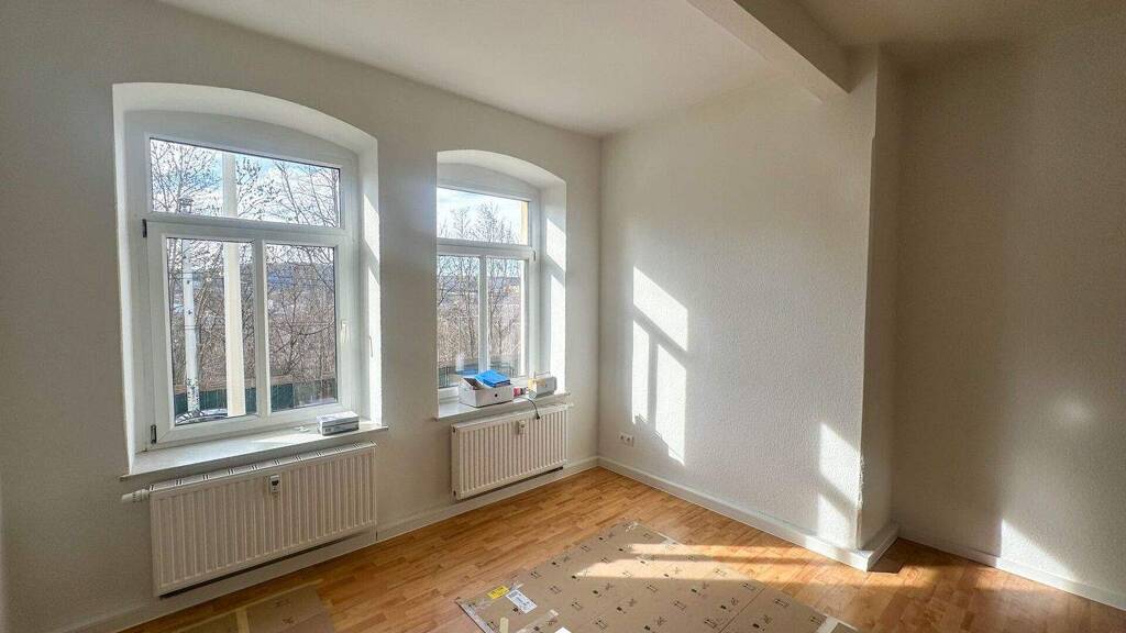 Wohnung zur Miete 450 € 2 Zimmer 65,3 m² 1. Geschoss frei ab 15.03.2026 Berliner Straße 34 Innenstadt Gera 07545