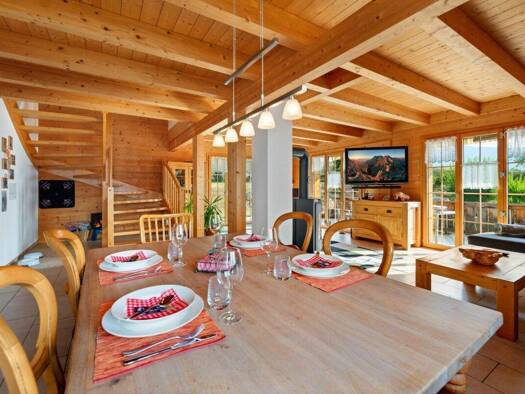 Haus zum Kauf 1.521.121 € 5 Zimmer 256 m² 1.792 m² Grundstück Tour d'Ogier 31 Nax 1973