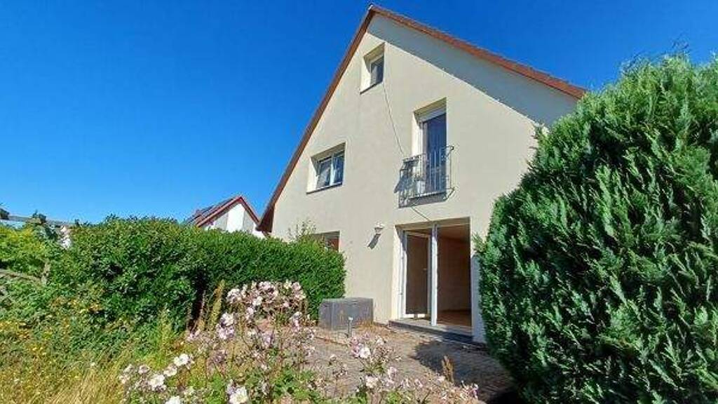 Mehrfamilienhaus zum Kauf 295.000 € 9 Zimmer 219 m² 687 m² Grundstück Halberstadt 38820