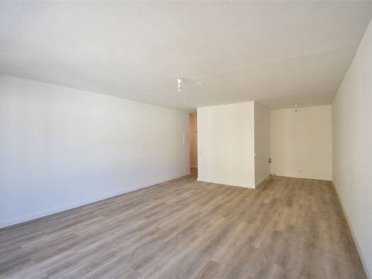 Wohnung zur Miete 450 € 1 Zimmer 46,8 m² 3. Geschoss frei ab sofort Am Sonnenbrunnen 19 Vohwinkel Wuppertal 42327