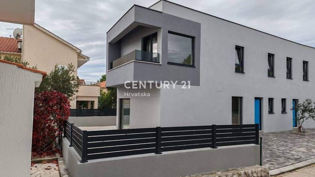 Haus zum Kauf 438.450 € 3 Zimmer 111 m² Sibenik