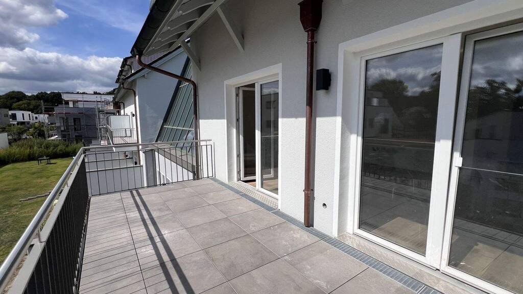 Wohnung zum Kauf - Erstbezug provisionsfrei 388.000 € 2 Zimmer 83,1 m² 1. Geschoss frei ab sofort Schildesche Bielefeld 33609