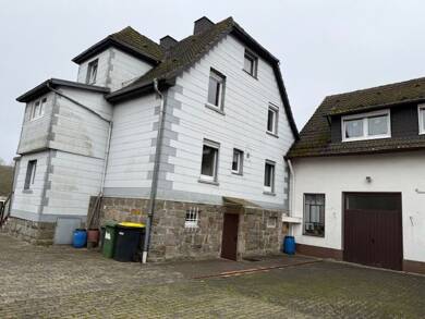 Mehrfamilienhaus zum Kauf 249.000 € 8 Zimmer 182,4 m² 1.428 m² Grundstück Velmeden Hessisch Lichtenau 37235
