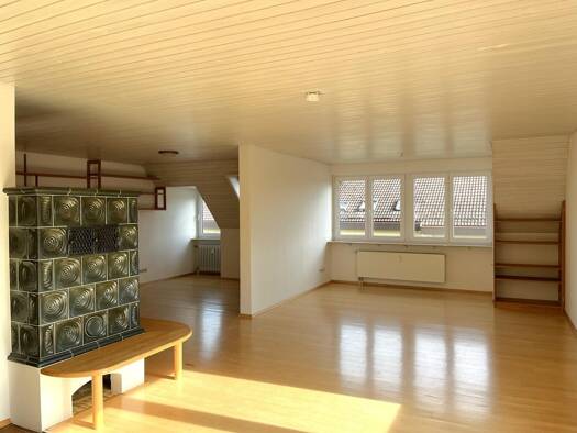 Wohnung zur Miete 720 € 2,5 Zimmer 84,5 m² 3. Geschoss frei ab 01.10.2026 Freudenstadt Freudenstadt 72250