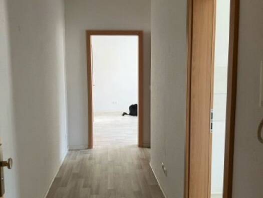 Wohnung zur Miete 290 € 2 Zimmer 50,3 m² 1. Geschoss August-Bebel-Straße 13a Hoyerswerda 02977