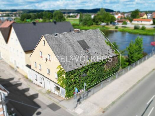 Einfamilienhaus zum Kauf 225.000 € 10 Zimmer 180 m² 312 m² Grundstück Regenstauf 93128