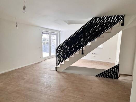 Einfamilienhaus zum Kauf - Erstbezug 730.000 € 6 Zimmer 160 m² 350 m² Grundstück Johannisthal Treptow-Köpenick 12487