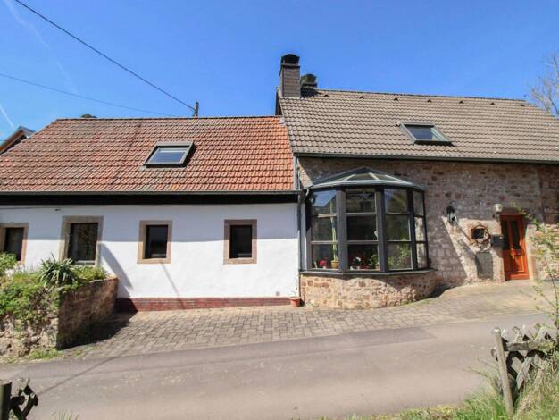 Sonstiges zum Kauf als Kapitalanlage geeignet 269.000 € 5 Zimmer 149 m² 667 m² Grundstück Weidenbach 54570