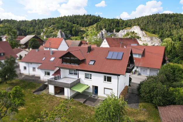 Mehrfamilienhaus zum Kauf 395.000 € 9 Zimmer 250,8 m² 1.120 m² Grundstück Gutenstein Sigmaringen-Gutenstein 72488