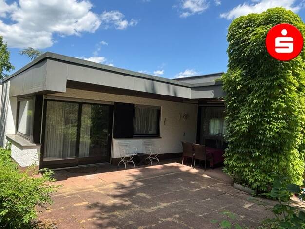 Einfamilienhaus zum Kauf 550.000 € 7 Zimmer 206 m² 1.000 m² Grundstück Hersbruck 91217