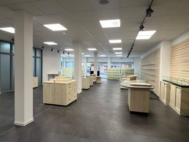 Laden zur Miete 2.400 € 1 Zimmer 162 m² Verkaufsfläche Ebingen Albstadt 72458