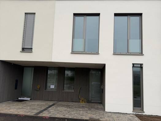 Maisonette zur Miete 1.900 € 5 Zimmer 130 m² Geschoss 1/2 frei ab 15.03.2026 Alt-Saarbrücken Saarbrücken 66119