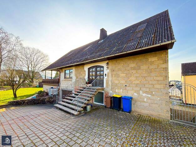 Einfamilienhaus zum Kauf 239.000 € 4 Zimmer 130 m² 1.424 m² Grundstück frei ab 01.06.2026 Hofen Runkel 65594