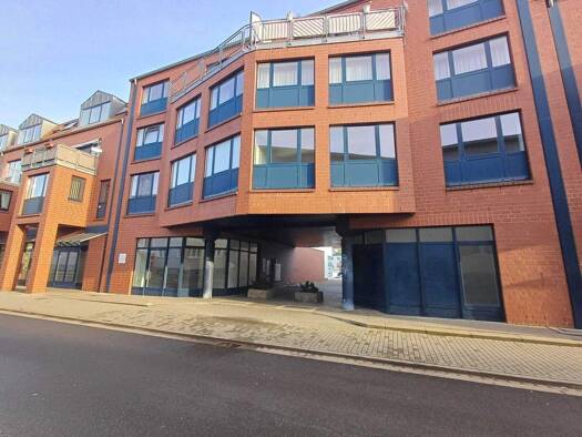 Verkaufsfläche zur Miete provisionsfrei 1.815 € 295 m² Verkaufsfläche Burgstraße 57 Bitterfeld Bitterfeld-Wolfen 06749