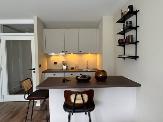 Wohnung zur Miete 1.250 € 1 Zimmer 33 m² Geschoss 1/3 frei ab sofort Tegernsee 83684