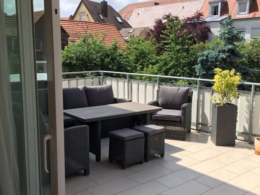 Wohnung zur Miete 1.130 € 4 Zimmer 140 m² Geschoss 1/3 frei ab 01.01.2027 Bad Mergentheim Bad Mergentheim 97980