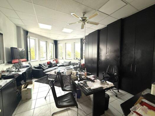 Produktionshalle zum Kauf 2.850.000 € 3.500 m² Lagerfläche Anger Erlangen 91052