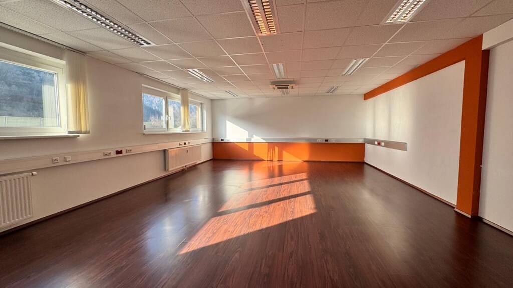 Bürofläche zur Miete 670 € 1 Zimmer 60,7 m² Bürofläche Leoben 8700