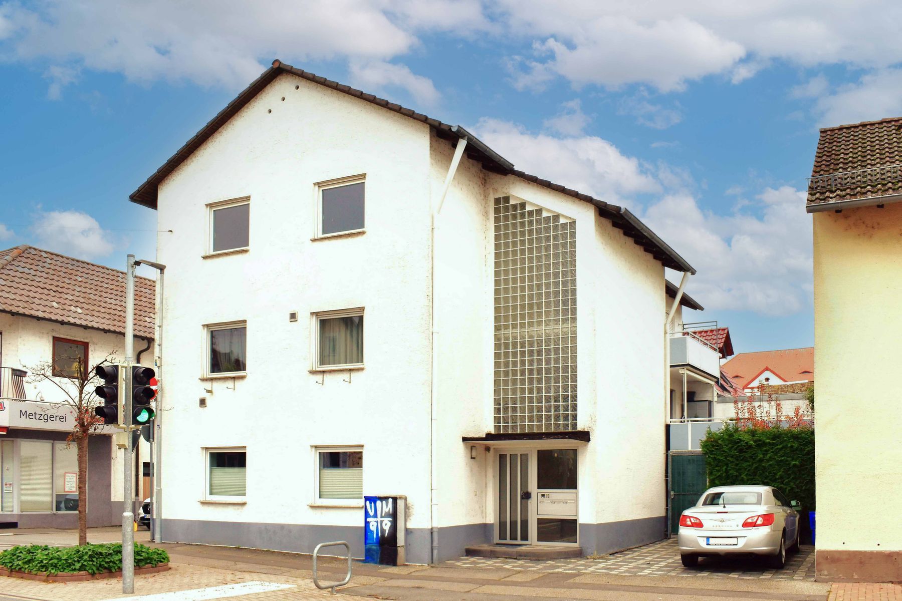 Mehrfamilienhaus zum Kauf 698.000 € 12 Zimmer 294 m²<br/>Wohnfläche 262 m²<br/>Grundstück Neckarhausen Edingen-Neckarhausen 68535