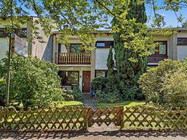 Reihenmittelhaus zum Kauf 230.000 € 5 Zimmer 97,2 m² 273 m² Grundstück Quickborn 25451