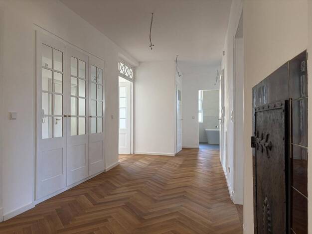 Wohnung zum Kauf provisionsfrei 587.000 € 6 Zimmer 146 m² 2. Geschoss Friedrich-Ebert-Straße 18 Stadtgebiet Göppingen 73033