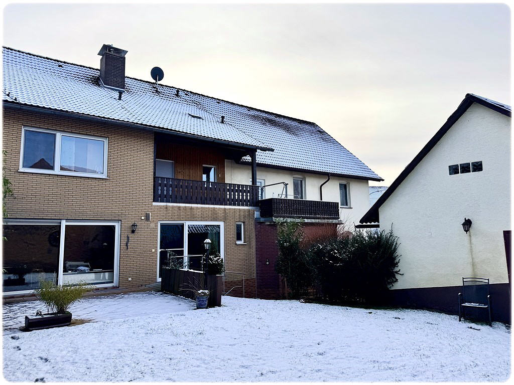 Haus zum Kauf 347.000 € 8 Zimmer 330 m²<br/>Wohnfläche 758 m²<br/>Grundstück Immighausen Lichtenfels 35104