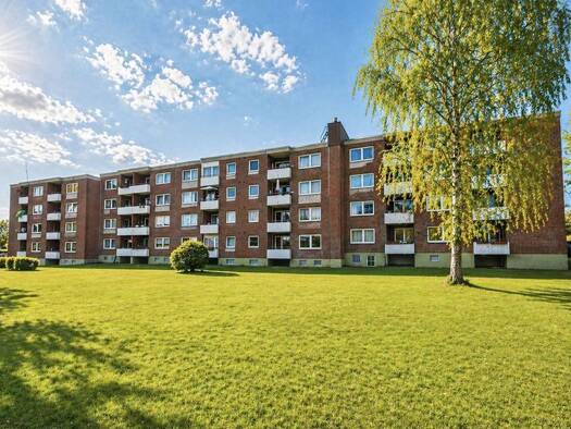 Mehrfamilienhaus zum Kauf als Kapitalanlage geeignet 5.550.000 € 3.487 m² 9.016 m² Grundstück Bornhöved 24619