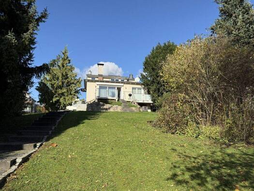 Einfamilienhaus zum Kauf 699.000 € 7 Zimmer 211 m² 999 m² Grundstück Windecken Nidderau-Windecken 61130