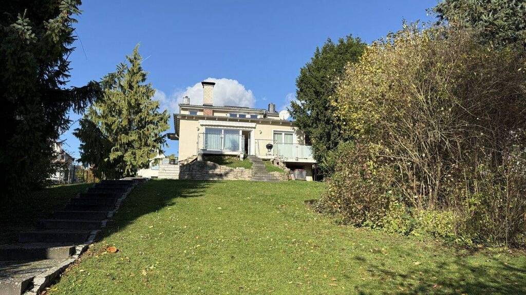 Einfamilienhaus zum Kauf 699.000 € 7 Zimmer 211 m² 999 m² Grundstück Windecken Nidderau-Windecken 61130