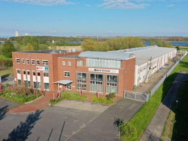 Bürofläche zur Miete 4,90 € 654,9 m² Bürofläche teilbar ab 137,7 m² Industriestraße 11 Schmarl Rostock 18069