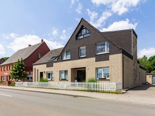 Einfamilienhaus zum Kauf provisionsfrei 450.000 € 5,5 Zimmer 214,9 m² 2.572 m² Grundstück Vorhelm Ahlen 59227