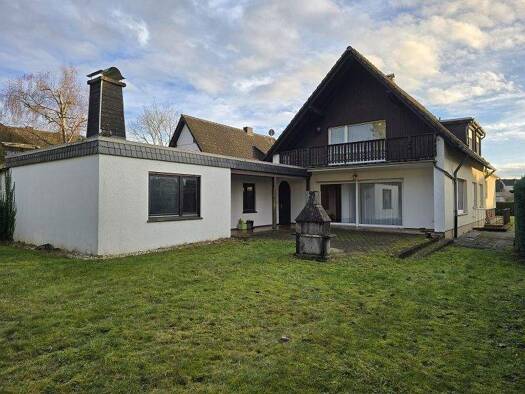 Mehrfamilienhaus zum Kauf 397.000 € 9 Zimmer 200 m² 844 m² Grundstück Bitburg 54634