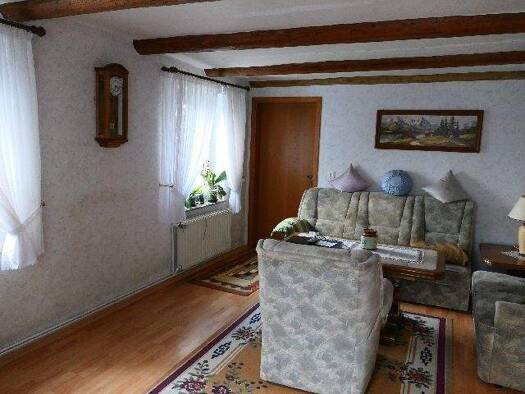 Einfamilienhaus zum Kauf provisionsfrei 166.166 € 9 Zimmer 150 m² 9.500 m² Grundstück Segelhorst Hessisch Oldendorf 31840