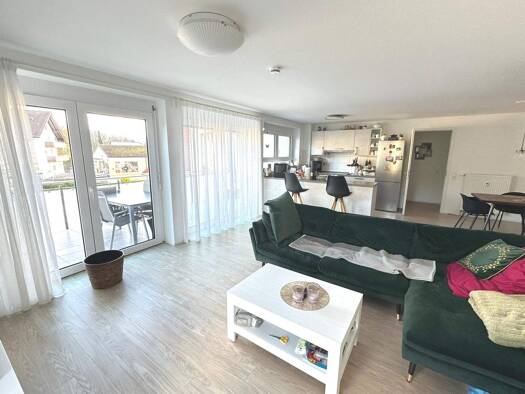 Wohnung zur Miete 1.430 € 3 Zimmer 95,4 m² 2. Geschoss frei ab 15.12.2025 Bad Krozingen 79189