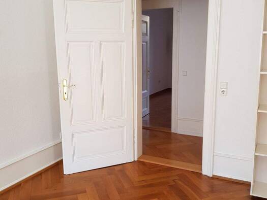 Wohnung zur Miete 1.300 € 3,5 Zimmer 118 m² 2. Geschoss frei ab 01.04.2026 Riesgässchen 8 Lörrach 79539