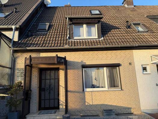 Reihenmittelhaus zum Kauf 136.000 € 4 Zimmer 90 m² 191 m² Grundstück frei ab sofort Bad Salzgitter 38259