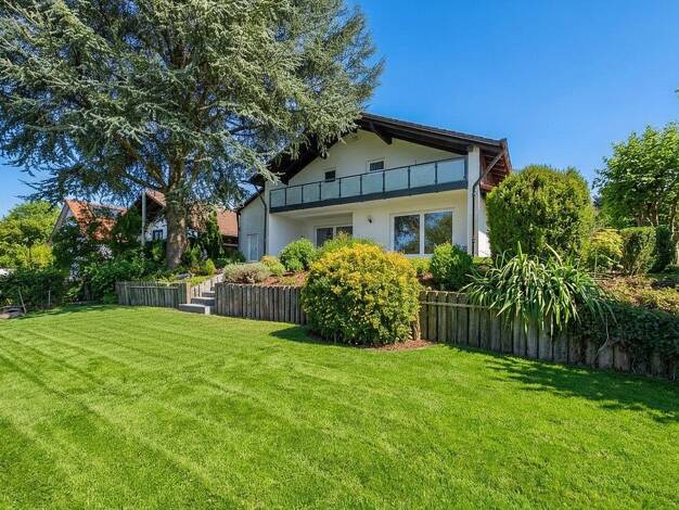 Einfamilienhaus zum Kauf 1.070.000 € 5 Zimmer 160 m² 668 m² Grundstück Berg Landshut 84036