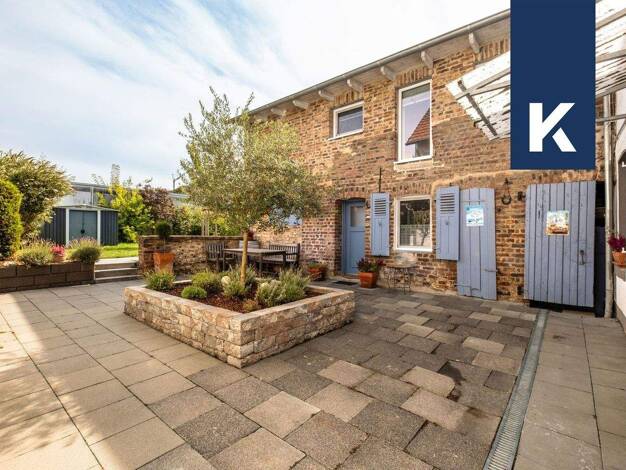 Einfamilienhaus zum Kauf 465.000 € 10 Zimmer 215 m² 634 m² Grundstück Auf dem Seel 6 Vettelhoven Grafschaft 53501