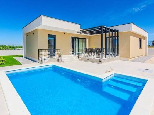 Haus zum Kauf 580.000 € 3 Zimmer 129 m² Privlaka Privlaka