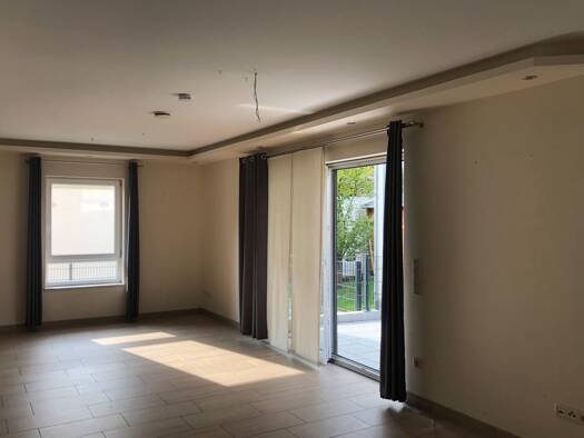 Wohnung zur Miete 1.200 € 3,5 Zimmer 120 m² Geschoss EG/3 frei ab 01.10.2026 Rascher Straße Altdorf Altdorf bei Nürnberg 90518