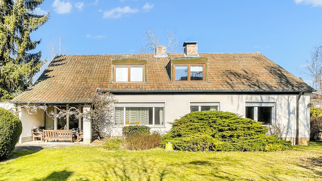 Großzügiges Familiendomizil in Bestlage von Schweinfurt – Nähe Leopoldina