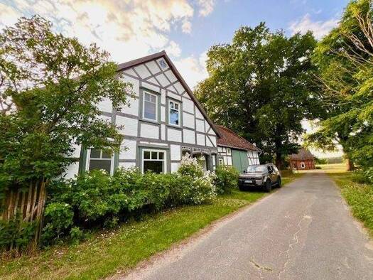 Einfamilienhaus zum Kauf 498.000 € 7 Zimmer 125 m² 631 m² Grundstück Klautze Trebel 29494