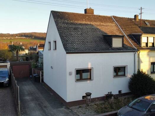 Doppelhaushälfte zum Kauf 379.000 € 4 Zimmer 110 m² 683 m² Grundstück Weismark-Feyen Trier 54294