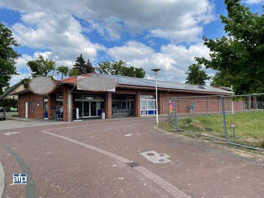 Ladenfläche zum Kauf 1.400.000 € Königs Wusterhausen Königs Wusterhausen - OT Deutsch Wusterhausen 15711