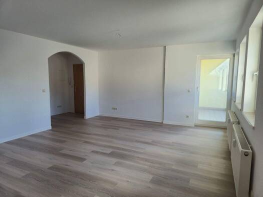 Wohnung zur Miete 375 € 2 Zimmer 60 m² 3. Geschoss frei ab sofort Sattelstr. 2-3 Döbeln 04720