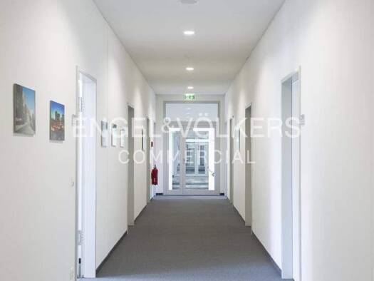 Büro zur Miete 10,25 € 242,6 m² Bürofläche teilbar ab 242,6 m² Marzahn Berlin 12681