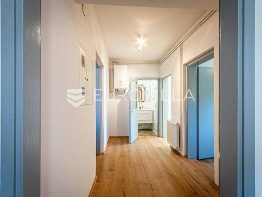 Einfamilienhaus zum Kauf 150.000 € 2 Zimmer 88 m² Centar Varaždin 42000