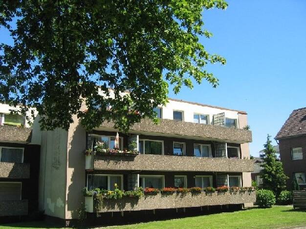Wohnung zur Miete 432 € 2,5 Zimmer 56 m² 2. Geschoss frei ab 16.07.2025 Kirchstraße 3 Alt-Walsum Duisburg 47178